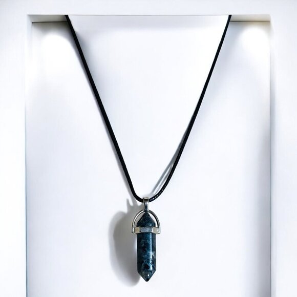 Black Labradorite Pendant Necklace With Adjustable Chain & Faux Leather Cord - Picture 5 of 8